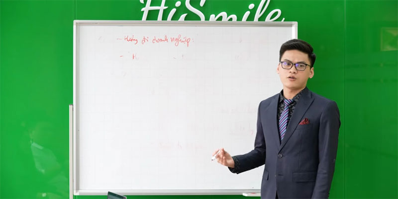 CEO Nguyễn Quốc Hoàng - Nhà Lãnh Đạo Trẻ Đầy Tài Năng 5 Tuổi trẻ chăm học với nhiều thành tích